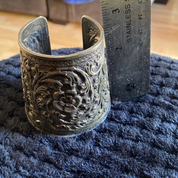 Meet your Posher, Pamela - Picture 5 of 8